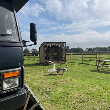 North Yorkshire Horse Box Hotel Exterior foto